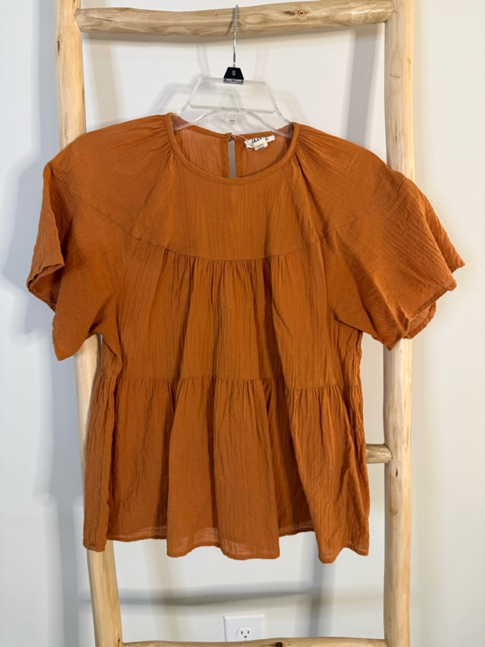 a.n.a Rust Tiered Short-Sleeve Peasant Blouse